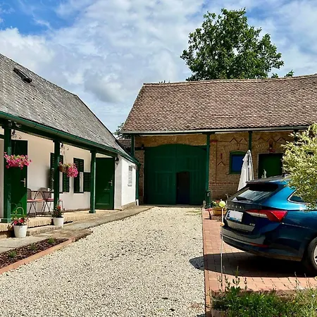 Barik Chill House Boutique Vendeghaz דירה Szalatnak