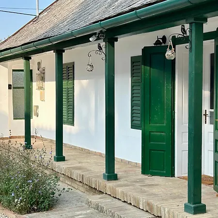 Barik Chill House Boutique Vendeghaz Апартаменты